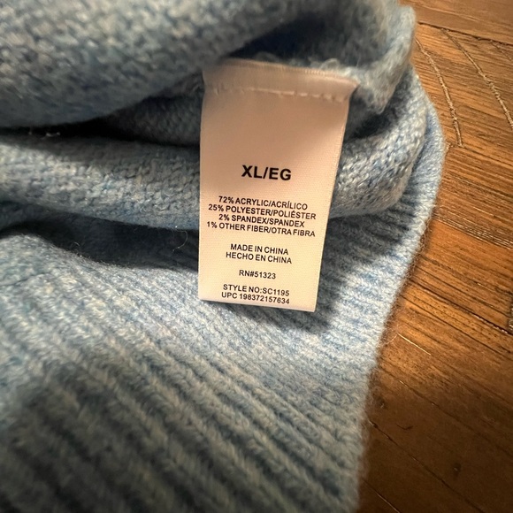 Vince Camuto holiday sweater Size XL NWT - Picture 6 of 8